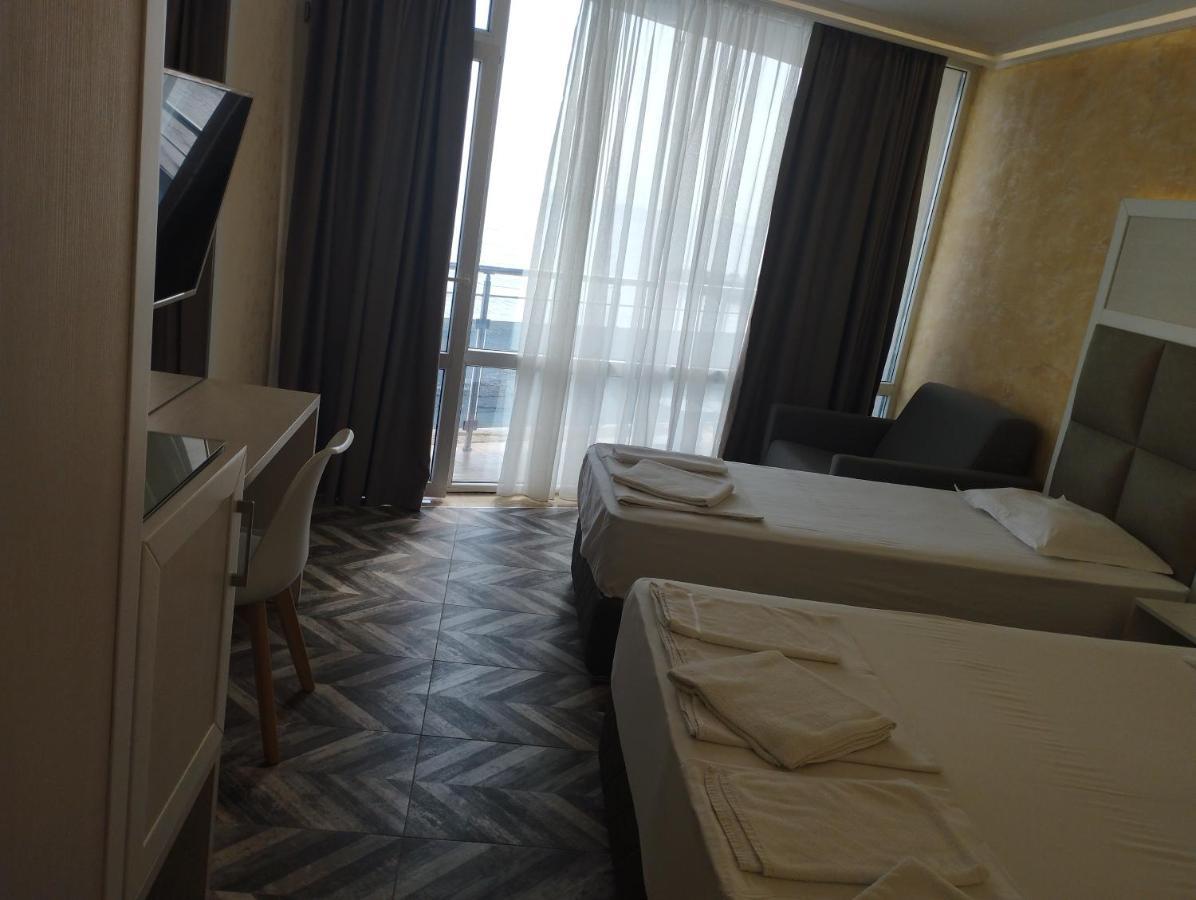Апартаменты Sea View Triple S B Поморие Экстерьер фото